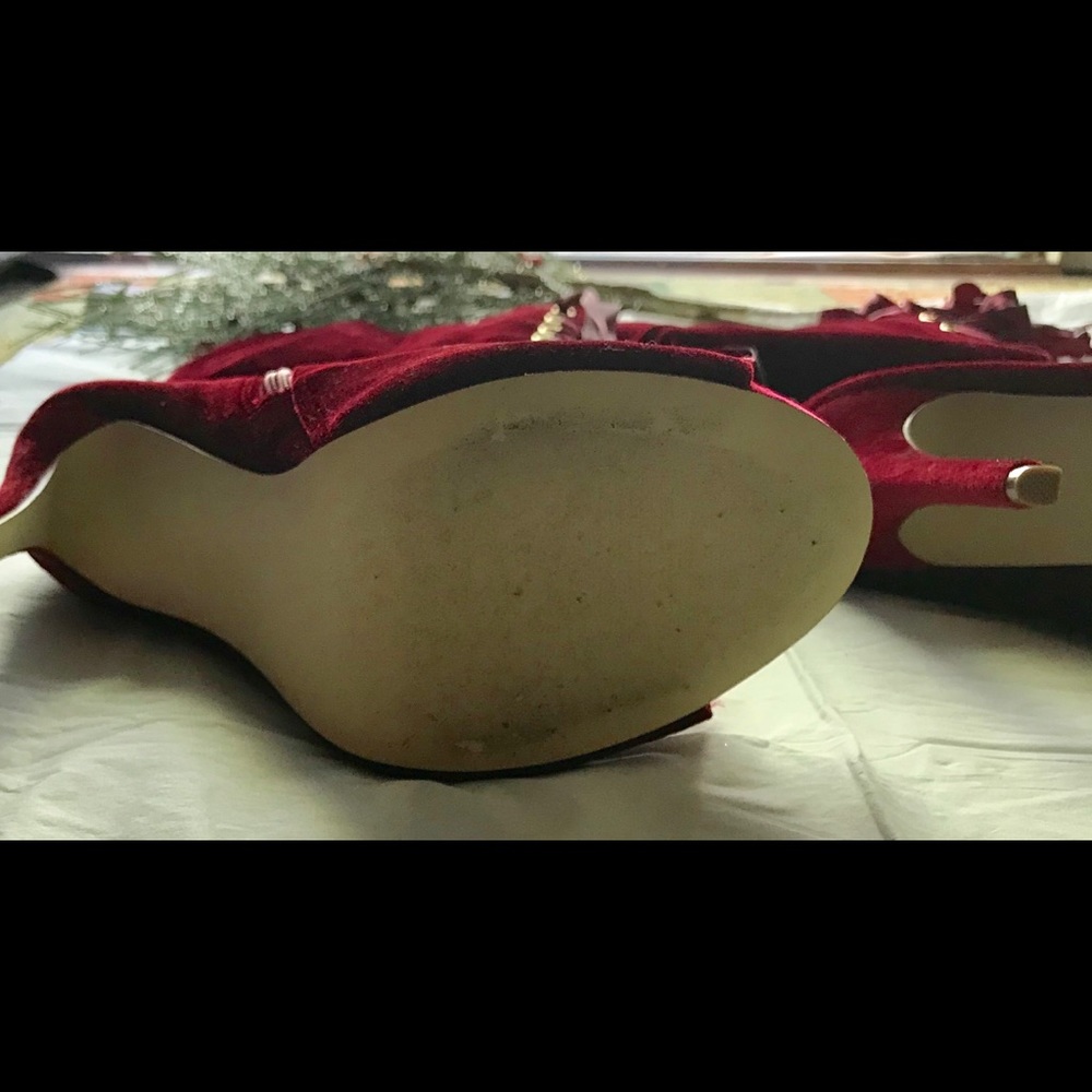 String-up Knee Heeled Boots - Picture 5 of 8